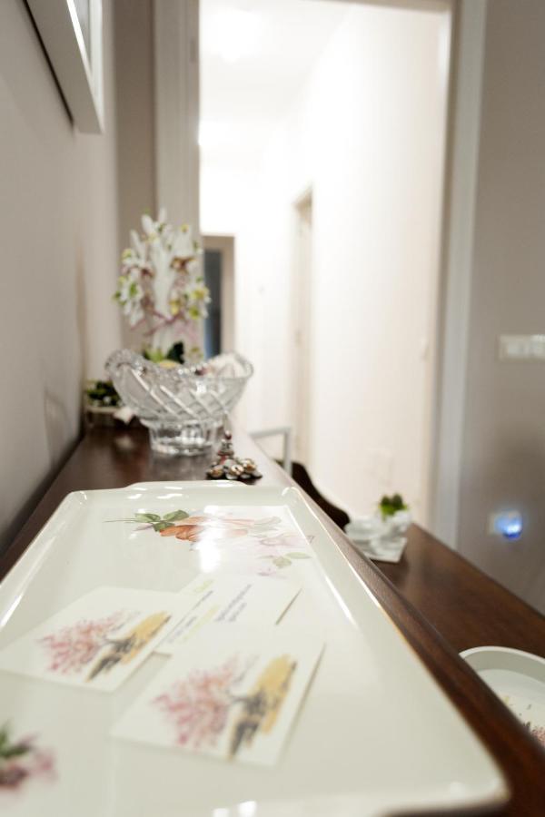 L' Albero Di Giada Bed & Breakfast Caserta Eksteriør bilde