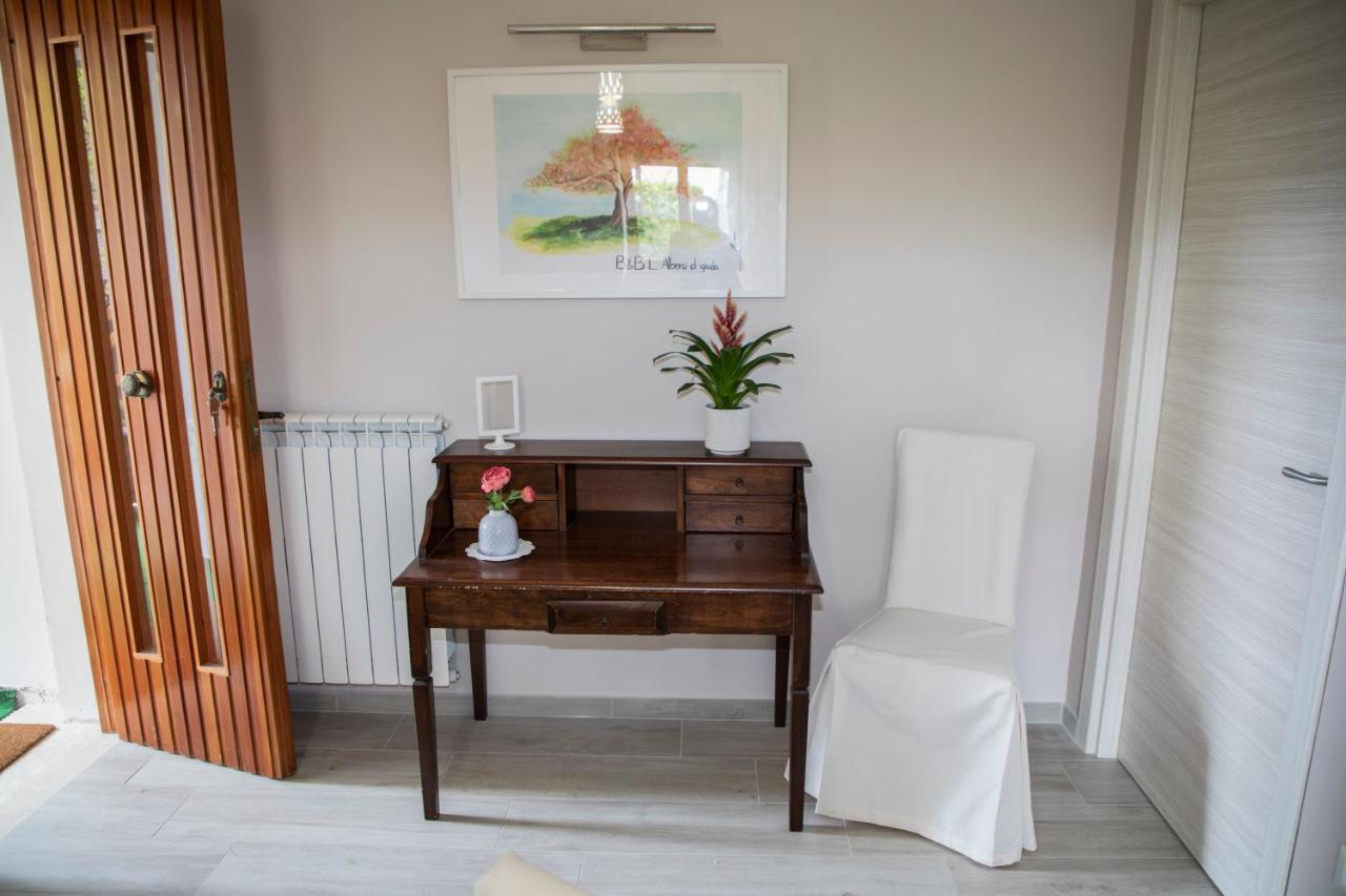 L' Albero Di Giada Bed & Breakfast Caserta Eksteriør bilde