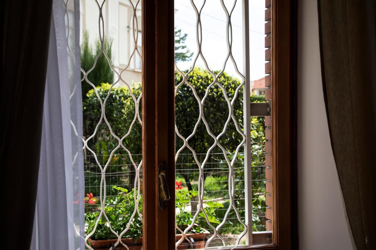 L' Albero Di Giada Bed & Breakfast Caserta Eksteriør bilde