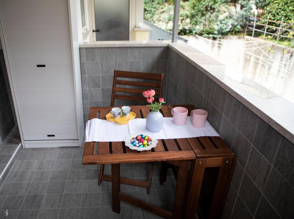L' Albero Di Giada Bed & Breakfast Caserta Eksteriør bilde