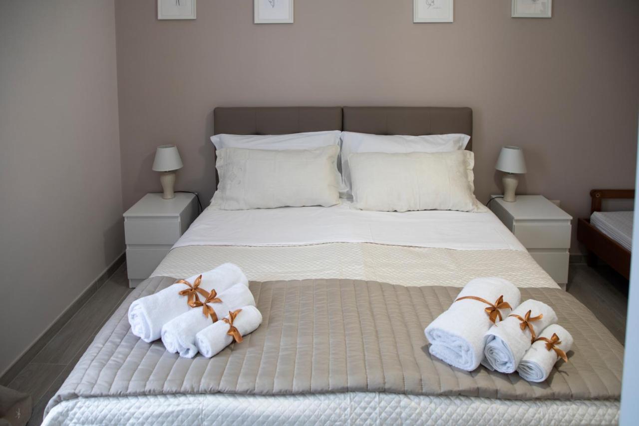 L' Albero Di Giada Bed & Breakfast Caserta Eksteriør bilde