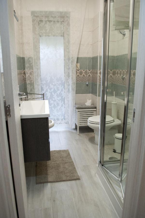 L' Albero Di Giada Bed & Breakfast Caserta Eksteriør bilde